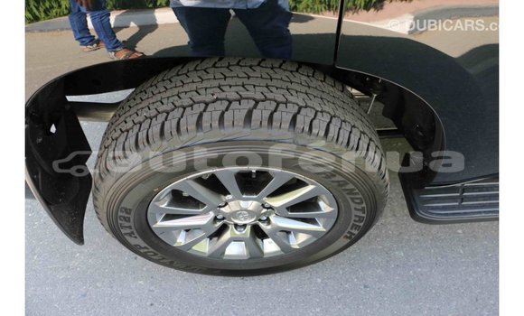 Acheter Import Voiture Toyota Prado Blanc à Import - Dubai, Marquesas Acheter Import Voiture Toyota Prado Blanc à Import - Dubai, Marquesas