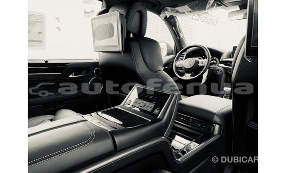 Acheter Import Voiture Lexus LX Autre à Import - Dubai, Marquesas Acheter Import Voiture Lexus LX Autre à Import - Dubai, Marquesas