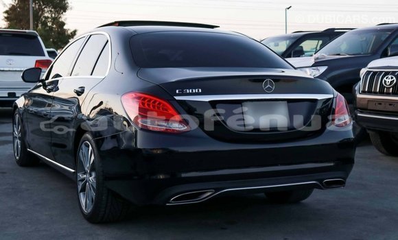 Buy Import Mercedes-Benz 190 Black Car in Import - Dubai in Marquesas Buy Import Mercedes-Benz 190 Black Car in Import - Dubai in Marquesas