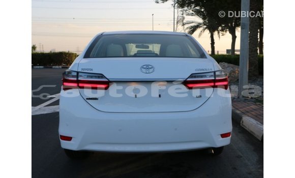 Acheter Import Voiture Toyota Corolla Blanc à Import - Dubai, Marquesas Acheter Import Voiture Toyota Corolla Blanc à Import - Dubai, Marquesas