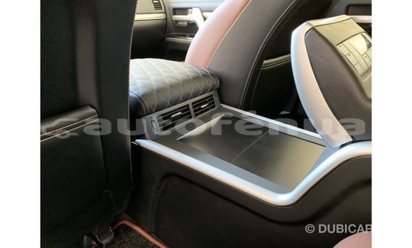 Acheter Import Voiture Toyota Land Cruiser Noir à Import - Dubai, Marquesas Acheter Import Voiture Toyota Land Cruiser Noir à Import - Dubai, Marquesas
