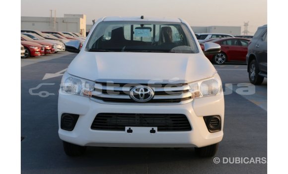 Acheter Import Voiture Toyota Hilux Blanc à Import - Dubai, Marquesas Acheter Import Voiture Toyota Hilux Blanc à Import - Dubai, Marquesas