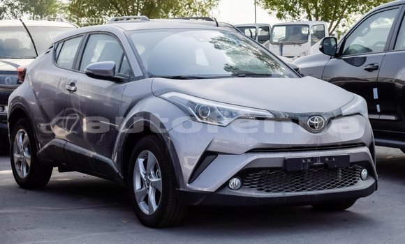 Acheter Import Voiture Toyota C-HR Autre à Import - Dubai, Marquesas Acheter Import Voiture Toyota C-HR Autre à Import - Dubai, Marquesas