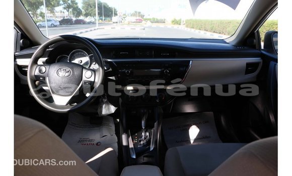 Acheter Import Voiture Toyota Corolla Blanc à Import - Dubai, Marquesas Acheter Import Voiture Toyota Corolla Blanc à Import - Dubai, Marquesas