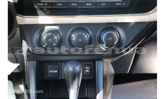 Acheter Import Voiture Toyota Corolla Blanc à Import - Dubai, Marquesas Acheter Import Voiture Toyota Corolla Blanc à Import - Dubai, Marquesas