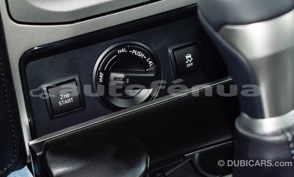 Acheter Import Voiture Toyota Land Cruiser Noir à Import - Dubai, Marquesas Acheter Import Voiture Toyota Land Cruiser Noir à Import - Dubai, Marquesas