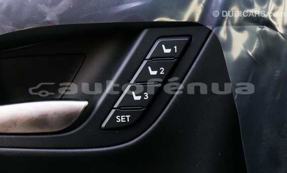 Acheter Import Voiture Lexus LX Bleu à Import - Dubai, Marquesas Acheter Import Voiture Lexus LX Bleu à Import - Dubai, Marquesas