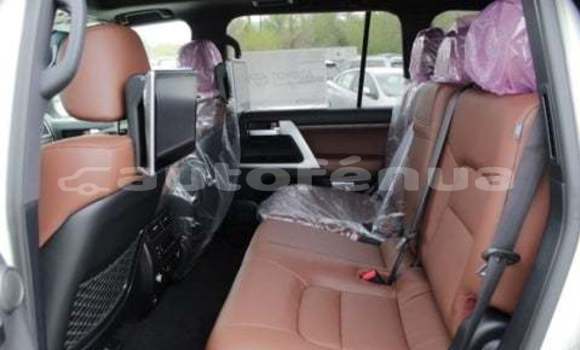 Acheter Neuf Voiture Toyota Land Cruiser Blanc à Hao, Tuamotu Acheter Neuf Voiture Toyota Land Cruiser Blanc à Hao, Tuamotu