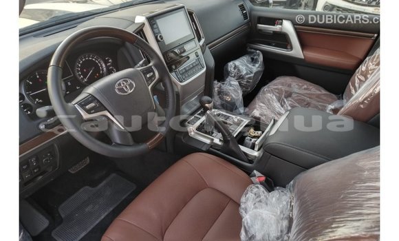 Acheter Import Voiture Toyota Land Cruiser Blanc à Import - Dubai, Marquesas Acheter Import Voiture Toyota Land Cruiser Blanc à Import - Dubai, Marquesas