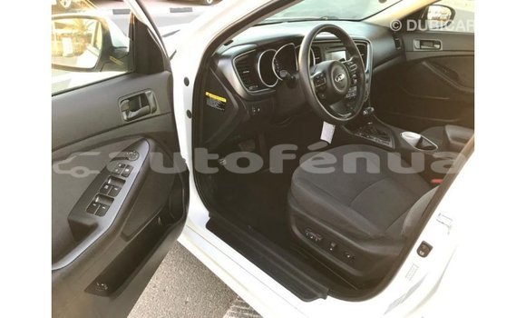 Acheter Import Voiture Kia Optima Blanc à Import - Dubai, Marquesas Acheter Import Voiture Kia Optima Blanc à Import - Dubai, Marquesas