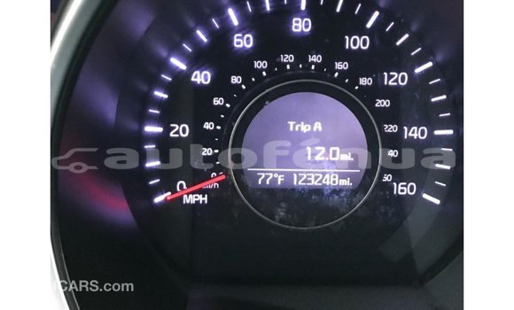 Acheter Import Voiture Kia Optima Blanc à Import - Dubai, Marquesas Acheter Import Voiture Kia Optima Blanc à Import - Dubai, Marquesas