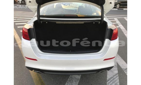 Acheter Import Voiture Kia Optima Blanc à Import - Dubai, Marquesas Acheter Import Voiture Kia Optima Blanc à Import - Dubai, Marquesas