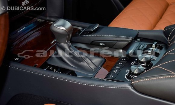 Acheter Import Voiture Lexus LX Noir à Import - Dubai, Marquesas Acheter Import Voiture Lexus LX Noir à Import - Dubai, Marquesas