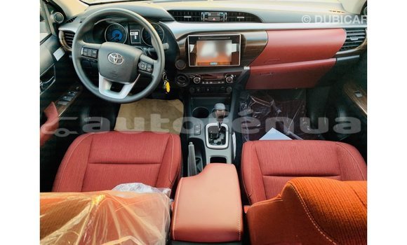Buy Import Toyota Hilux White Car in Import - Dubai in Marquesas Buy Import Toyota Hilux White Car in Import - Dubai in Marquesas