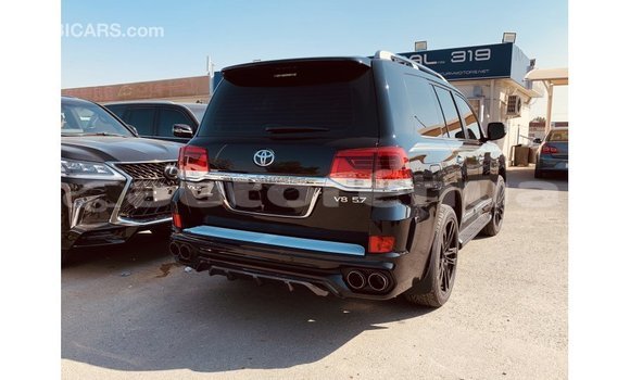 Acheter Import Voiture Toyota Land Cruiser Noir à Import - Dubai, Marquesas Acheter Import Voiture Toyota Land Cruiser Noir à Import - Dubai, Marquesas
