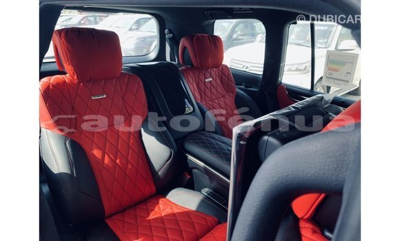 Acheter Import Voiture Lexus LX Noir à Import - Dubai, Marquesas Acheter Import Voiture Lexus LX Noir à Import - Dubai, Marquesas