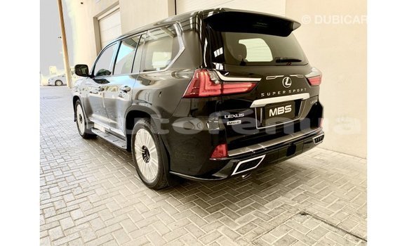 Acheter Import Voiture Lexus LX Noir à Import - Dubai, Marquesas Acheter Import Voiture Lexus LX Noir à Import - Dubai, Marquesas