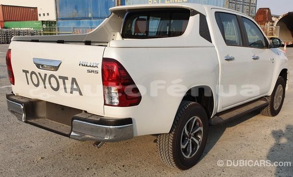 Acheter Import Voiture Toyota Hilux Blanc à Import - Dubai, Marquesas Acheter Import Voiture Toyota Hilux Blanc à Import - Dubai, Marquesas