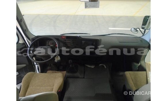 Acheter Import Voiture Abarth 595 Blanc à Import - Dubai, Marquesas Acheter Import Voiture Abarth 595 Blanc à Import - Dubai, Marquesas