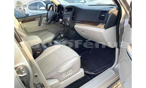 Buy Import Mitsubishi Pajero Other Car in Import - Dubai in Marquesas Buy Import Mitsubishi Pajero Other Car in Import - Dubai in Marquesas