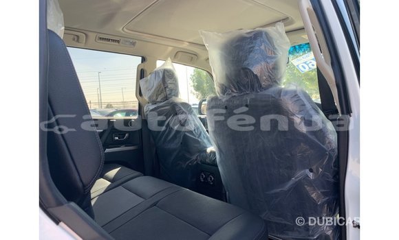 Buy Import Mitsubishi Pajero White Car in Import - Dubai in Marquesas Buy Import Mitsubishi Pajero White Car in Import - Dubai in Marquesas