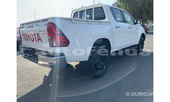 Buy Import Toyota Hilux White Car in Import - Dubai in Marquesas Buy Import Toyota Hilux White Car in Import - Dubai in Marquesas
