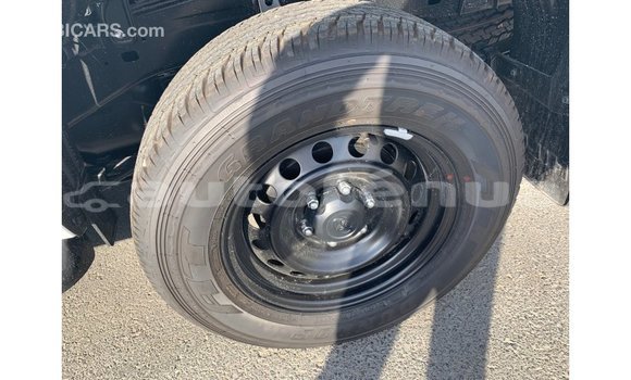 Buy Import Toyota Hilux White Car in Import - Dubai in Marquesas Buy Import Toyota Hilux White Car in Import - Dubai in Marquesas