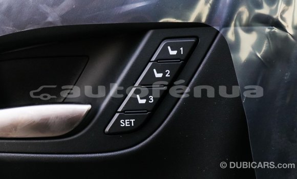 Acheter Import Voiture Lexus LX Bleu à Import - Dubai, Marquesas Acheter Import Voiture Lexus LX Bleu à Import - Dubai, Marquesas