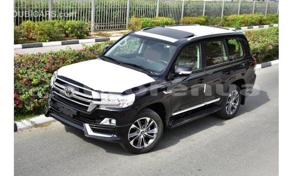 Buy Import Toyota Land Cruiser Black Car in Import - Dubai in Marquesas Buy Import Toyota Land Cruiser Black Car in Import - Dubai in Marquesas