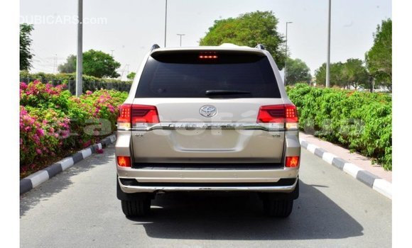 Buy Import Toyota Land Cruiser Other Car in Import - Dubai in Marquesas Buy Import Toyota Land Cruiser Other Car in Import - Dubai in Marquesas