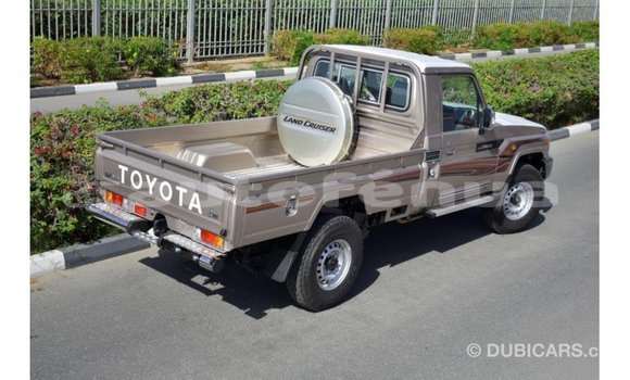 Buy Import Toyota Land Cruiser Other Car in Import - Dubai in Marquesas Buy Import Toyota Land Cruiser Other Car in Import - Dubai in Marquesas