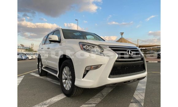 Acheter Import Voiture Lexus GX Blanc à Import - Dubai, Marquesas Acheter Import Voiture Lexus GX Blanc à Import - Dubai, Marquesas