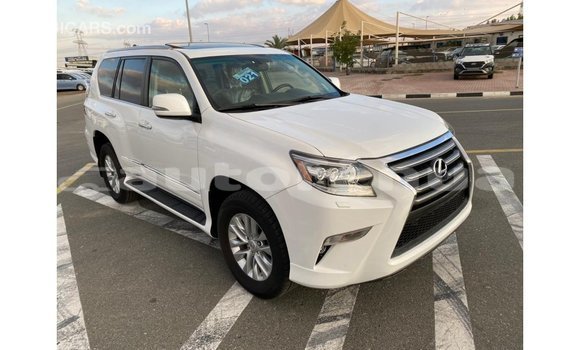 Acheter Import Voiture Lexus GX Blanc à Import - Dubai, Marquesas Acheter Import Voiture Lexus GX Blanc à Import - Dubai, Marquesas