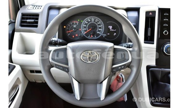 Buy Import Toyota Hiace White Car in Import - Dubai in Marquesas Buy Import Toyota Hiace White Car in Import - Dubai in Marquesas