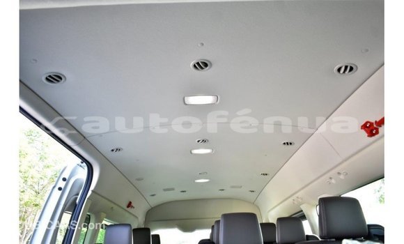 Buy Import Toyota Hiace White Car in Import - Dubai in Marquesas Buy Import Toyota Hiace White Car in Import - Dubai in Marquesas