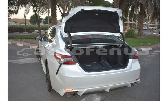 Buy Import Toyota Camry White Car in Import - Dubai in Marquesas Buy Import Toyota Camry White Car in Import - Dubai in Marquesas