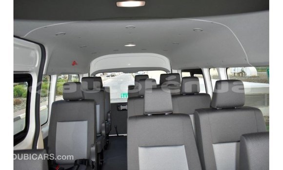 Buy Import Toyota Hiace White Car in Import - Dubai in Marquesas Buy Import Toyota Hiace White Car in Import - Dubai in Marquesas
