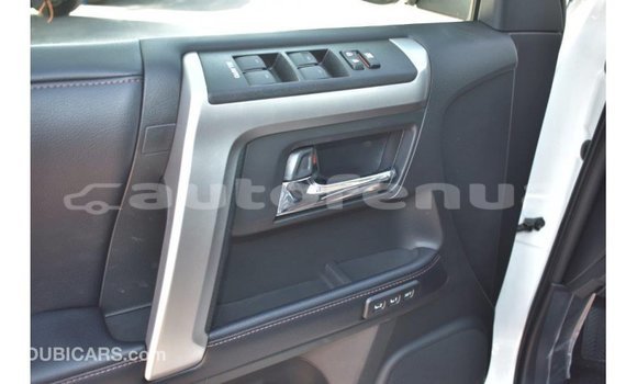 Buy Import Toyota 4Runner White Car in Import - Dubai in Marquesas Buy Import Toyota 4Runner White Car in Import - Dubai in Marquesas