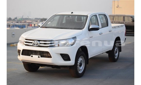 Buy Import Toyota Hilux White Car in Import - Dubai in Marquesas Buy Import Toyota Hilux White Car in Import - Dubai in Marquesas
