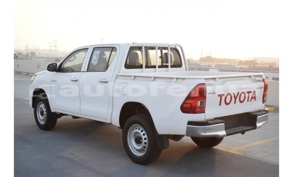 Buy Import Toyota Hilux White Car in Import - Dubai in Marquesas Buy Import Toyota Hilux White Car in Import - Dubai in Marquesas