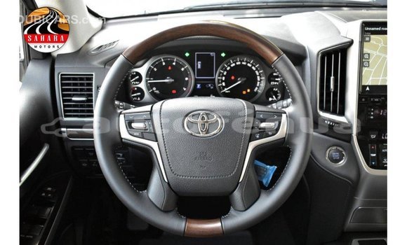 Buy Import Toyota Land Cruiser Black Car in Import - Dubai in Marquesas Buy Import Toyota Land Cruiser Black Car in Import - Dubai in Marquesas