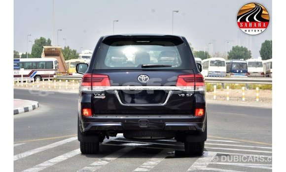 Buy Import Toyota Land Cruiser Black Car in Import - Dubai in Marquesas Buy Import Toyota Land Cruiser Black Car in Import - Dubai in Marquesas