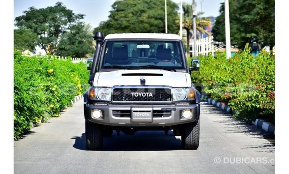 Buy Import Toyota Land Cruiser Other Car in Import - Dubai in Marquesas Buy Import Toyota Land Cruiser Other Car in Import - Dubai in Marquesas