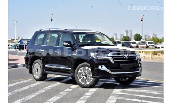 Buy Import Toyota Land Cruiser Black Car in Import - Dubai in Marquesas Buy Import Toyota Land Cruiser Black Car in Import - Dubai in Marquesas
