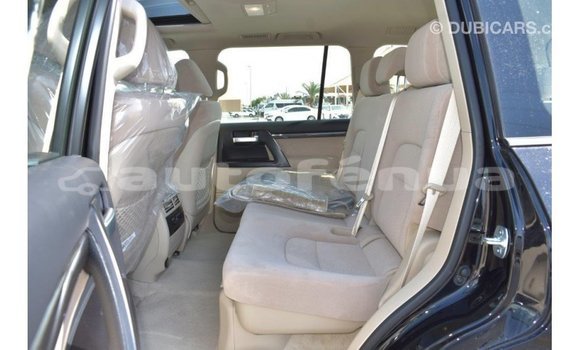 Buy Import Toyota Land Cruiser Black Car in Import - Dubai in Marquesas Buy Import Toyota Land Cruiser Black Car in Import - Dubai in Marquesas