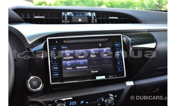 Buy Import Toyota Hilux White Car in Import - Dubai in Marquesas Buy Import Toyota Hilux White Car in Import - Dubai in Marquesas