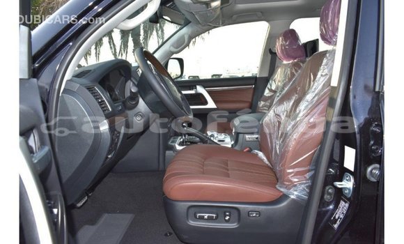 Buy Import Toyota Land Cruiser Black Car in Import - Dubai in Marquesas Buy Import Toyota Land Cruiser Black Car in Import - Dubai in Marquesas