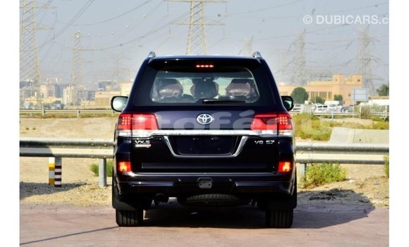 Buy Import Toyota Land Cruiser Black Car in Import - Dubai in Marquesas Buy Import Toyota Land Cruiser Black Car in Import - Dubai in Marquesas