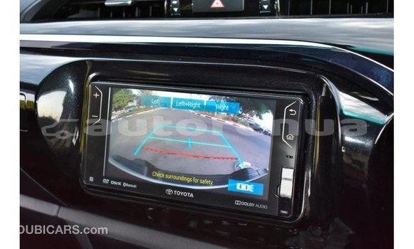 Buy Import Toyota Hilux White Car in Import - Dubai in Marquesas Buy Import Toyota Hilux White Car in Import - Dubai in Marquesas