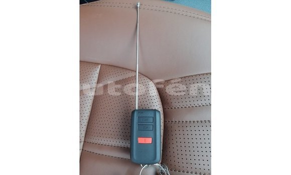 Buy Import Toyota Land Cruiser Black Car in Import - Dubai in Marquesas Buy Import Toyota Land Cruiser Black Car in Import - Dubai in Marquesas